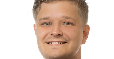 Fabian Henriksson mäklare i Karlskoga och Degerfors