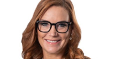Helen Larsson mäklare på Stora & Lilla Essingen, Nacka och Kungsholmen