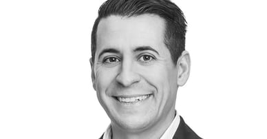 Jannis Nikopoulos mäklare i Solna