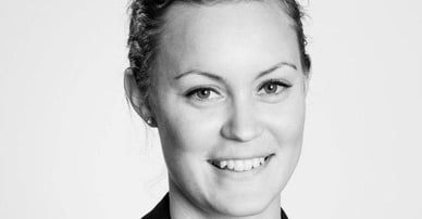 Sandra Agö Uggla mäklare i Fredhäll