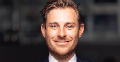 Robin Ström Mörnås mäklare i Sköndal, Huddinge, Hökarängen, Skarpnäck, Haninge, Fagersjö, Larsboda och Farsta