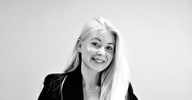 Karolina Forsström Nieminen mäklare i Västerås, Eskilstuna, Södermalm, Nacka, Huddinge, Haninge, Hägersten, Årsta, Älvsjö och Hammarbyhöjden