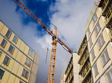 Köpa nyproduktion – fördelar, nackdelar och risker