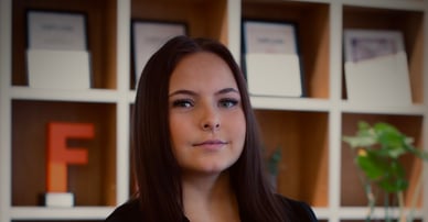 Zandra Rosvall mäklare i Tomelilla