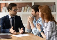 Fast mäklararvode – Vad tar mäklare som erbjuder fast pris?