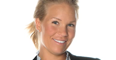 Karolina Asplind mäklare i Järfälla, Bromma, Blackeberg, Alvik, Upplands-Bro, Abrahamsberg, Mariehäll och Riksby