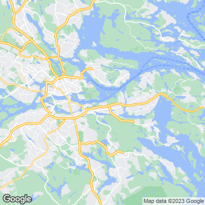 Karta med mäklarbyråer i Nacka Strand