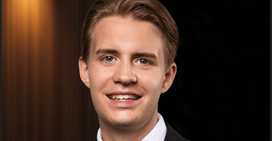 Douglas Borgvall mäklare i Upplands Väsby och Upplands-Bro